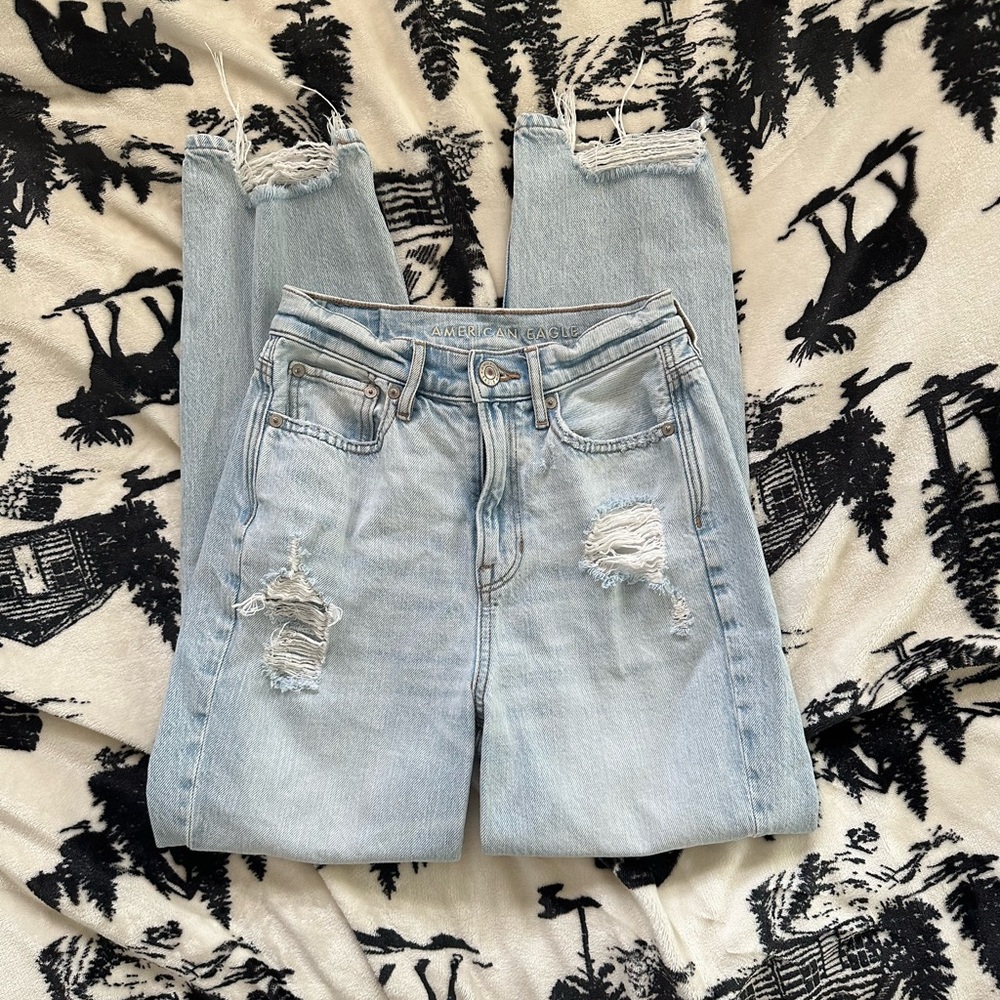 AE highest rise 90s boyfriend jean